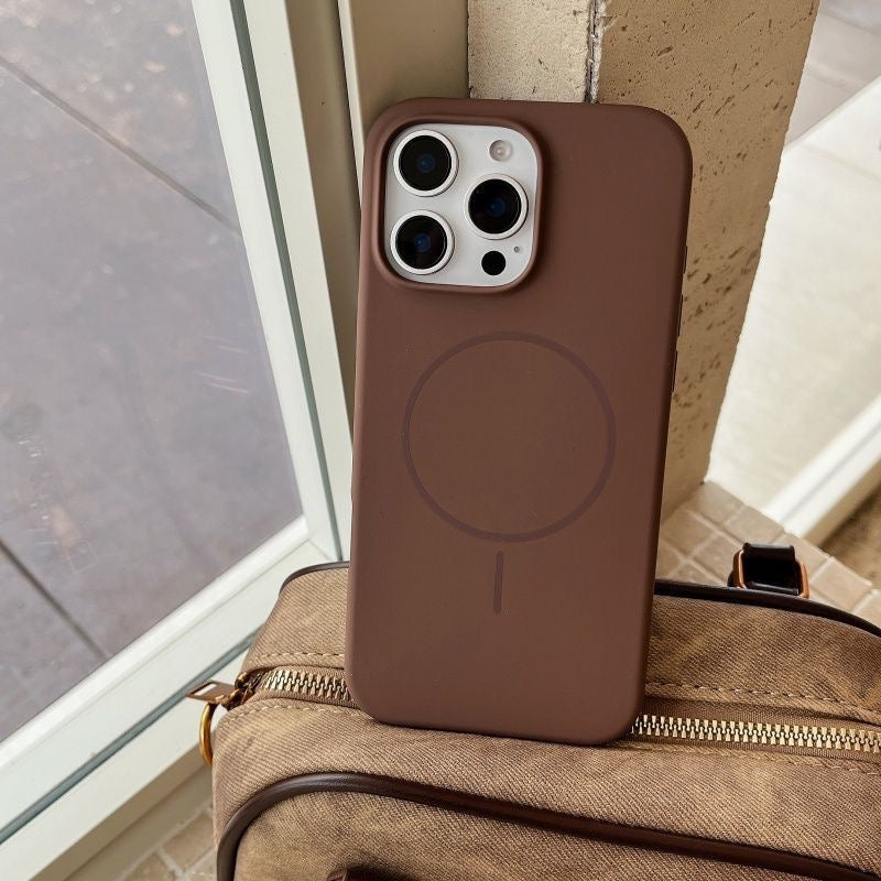 Liquid Solid Matt Mag Case