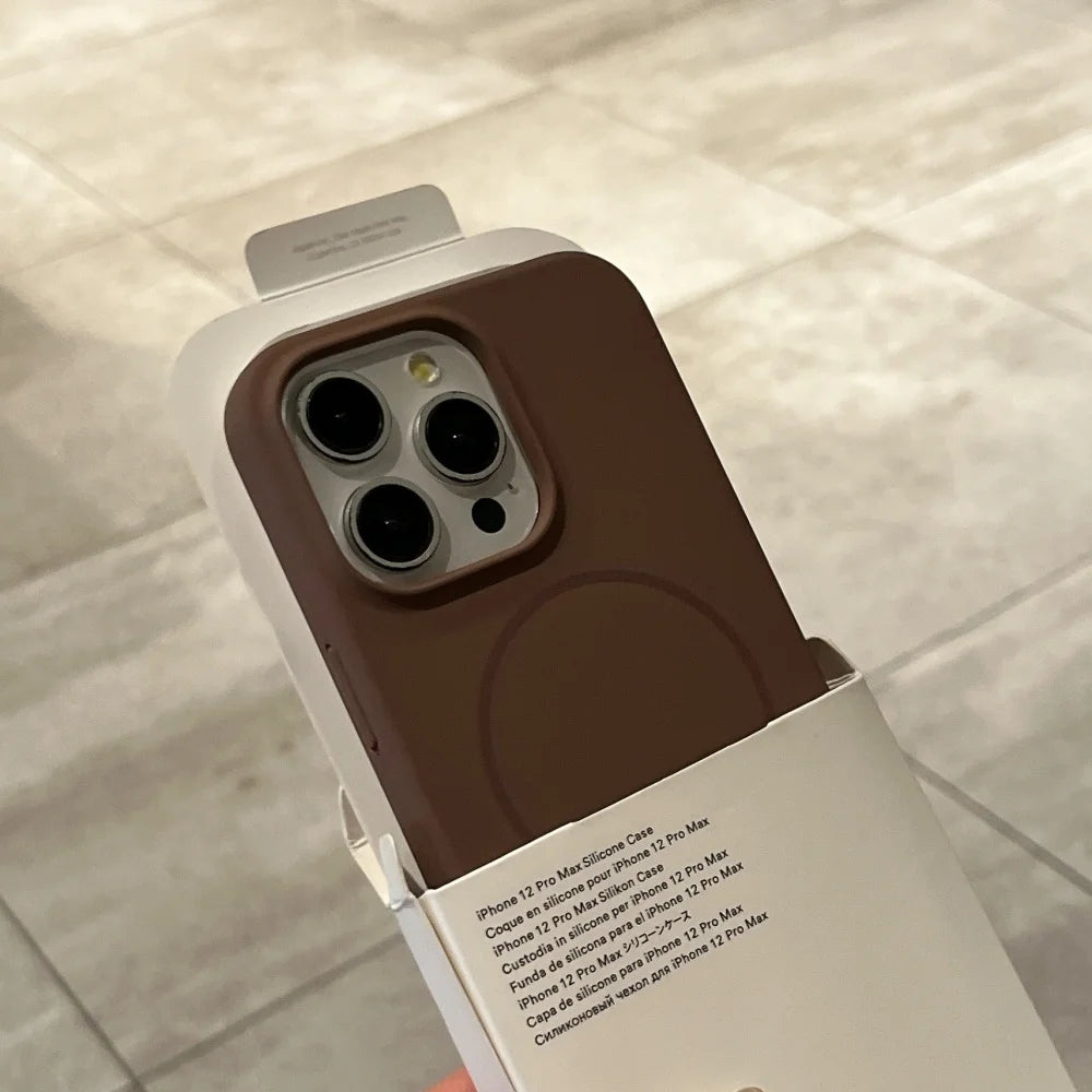 Liquid Solid Matt Mag Case